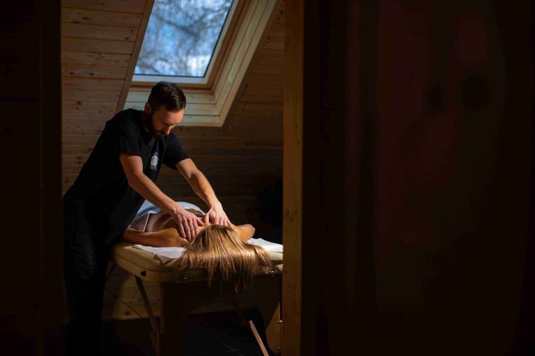 Masaža v wellnessu Kozjanskega dvora